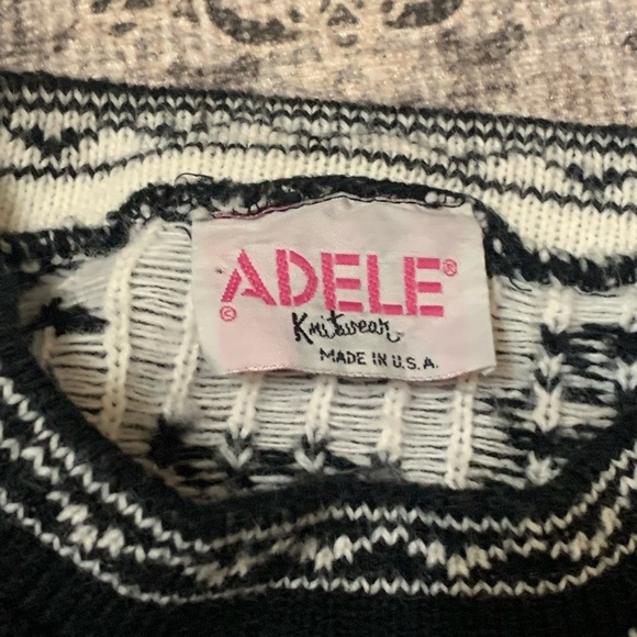 Vintage 80’s ADELE Acrylic Black & white Geometric Flower Sweater - Picture 6 of 14